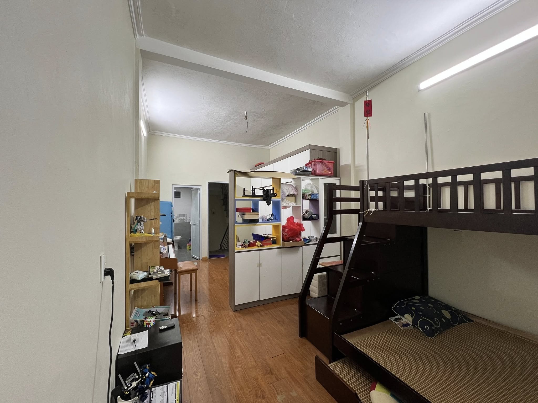 Cho thuê nhà Phố Trường Chinh, 3 tầng x 45m2, 2 ngủ, 3 vệ sinh, Full đồ vào ở ngay - Ảnh chính